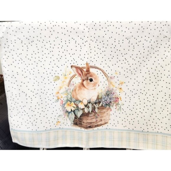 Easter Bunny Rabbit, Baby Chick Holiday Hand Towels Set of 2 in a mixture of pas - Picture 7 of 10